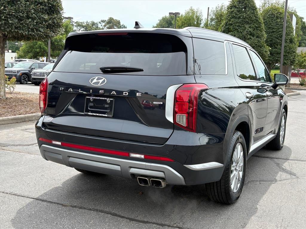 Certified 2024 Hyundai Palisade SEL AWD/4WD image 5