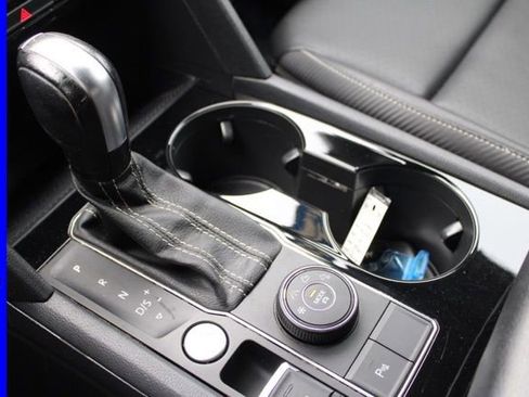 Used 2022 Volkswagen Atlas Cross Sport SEL R-Line image 45