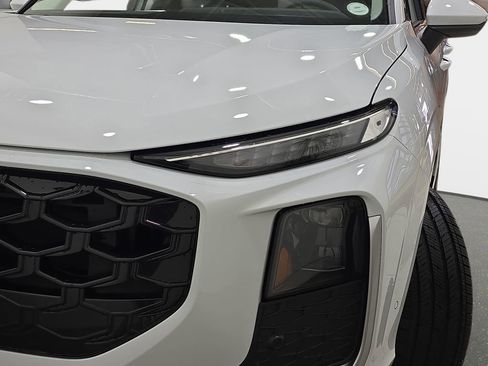 New 2026 Audi Q3 quattro 2.0T AWD/4WD image 32
