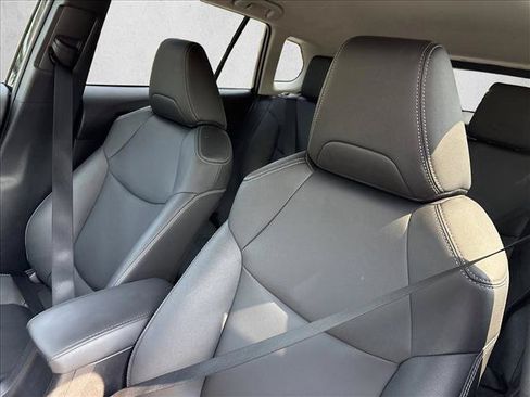Certified 2026 Toyota Corolla Cross XLE AWD/4WD image 20