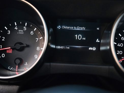 Used 2017 Ford Mustang Shelby GT350 image 26