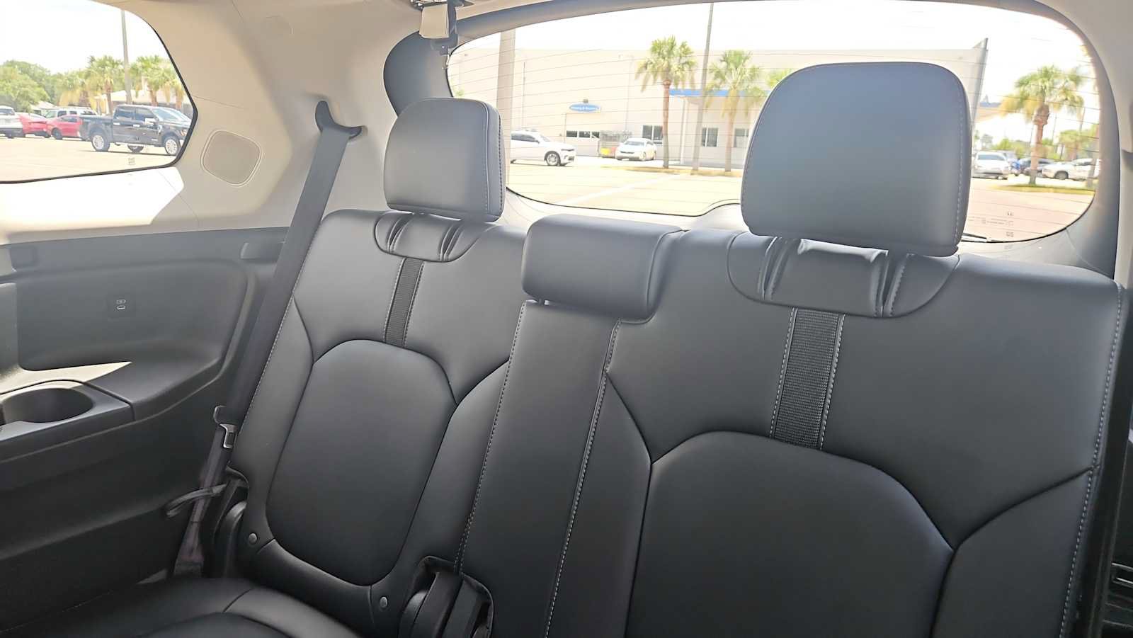 Used 2024 Honda Pilot Touring image 26
