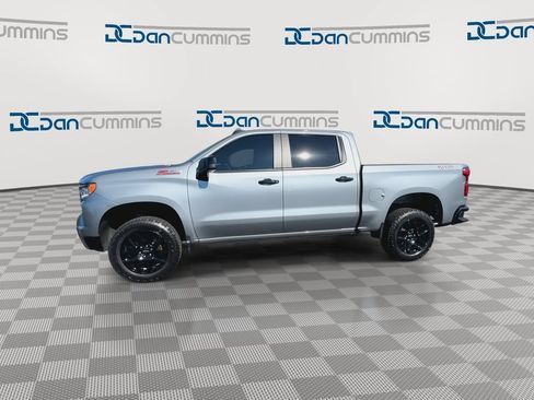 Used 2024 Chevrolet Silverado 1500 LT Trail Boss w/ Convenience Package II AWD/4WD image 5