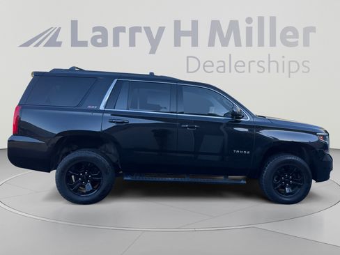 Used 2017 Chevrolet Tahoe LT w/ Luxury Package AWD/4WD image 6