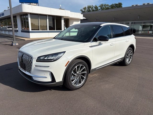 Used 2024 Lincoln Corsair AWD w/ Equipment Group 101A image 1