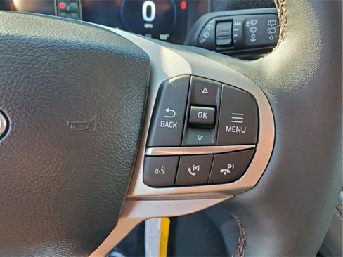 New 2025 Ford Explorer Active w/ Active Comfort Package image 22
