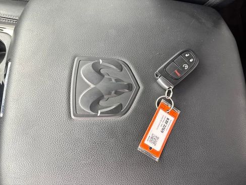 Used 2018 RAM 1500 Sport w/ Convenience Group AWD/4WD image 28
