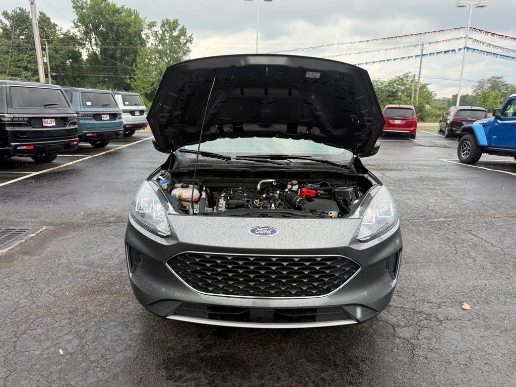 Used 2022 Ford Escape SE w/ Convenience Package FWD image 50