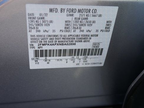Used 2022 Ford Edge ST image 26