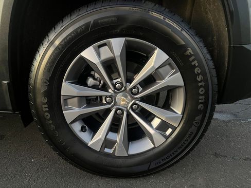 Used 2025 Chevrolet Equinox LT image 30