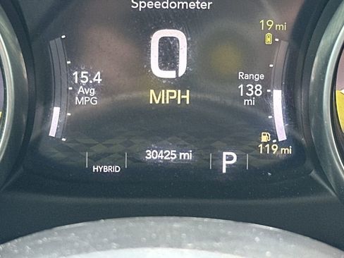 Used 2022 Jeep Wrangler Unlimited Rubicon 4xe w/ Cold Weather Group AWD/4WD image 5