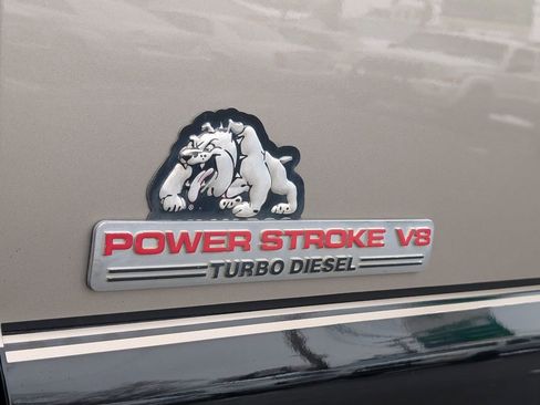 Used 2004 Ford F350 Lariat image 32