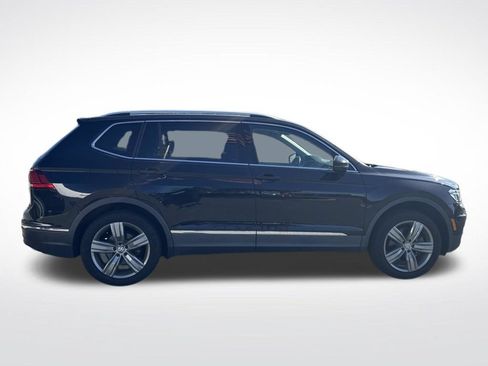 Used 2019 Volkswagen Tiguan SEL Premium AWD/4WD image 8