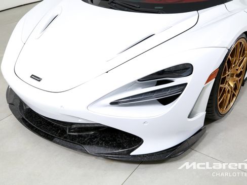 Used 2019 McLaren 720S image 26