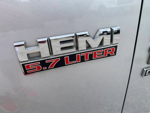 Used 2019 RAM 1500 Lone Star RWD image 9