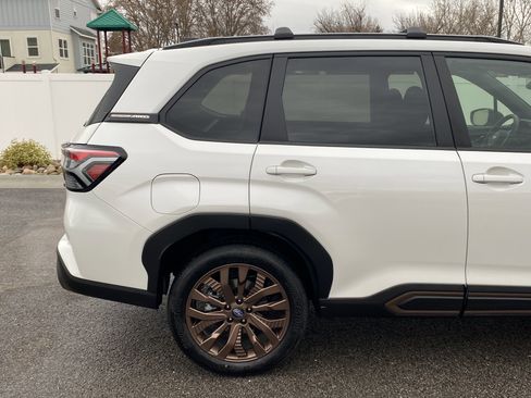 Used 2025 Subaru Forester Sport image 6
