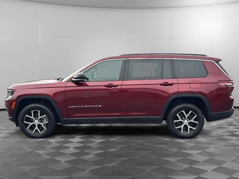 Used 2024 Jeep Grand Cherokee L Limited w/ Luxury Tech Group II image 5