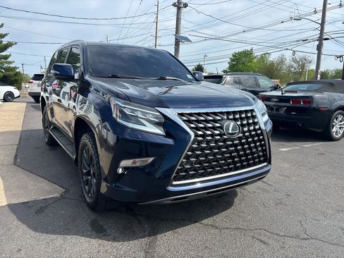 Used 2021 Lexus GX 460 Premium w/ Premium Package image 9