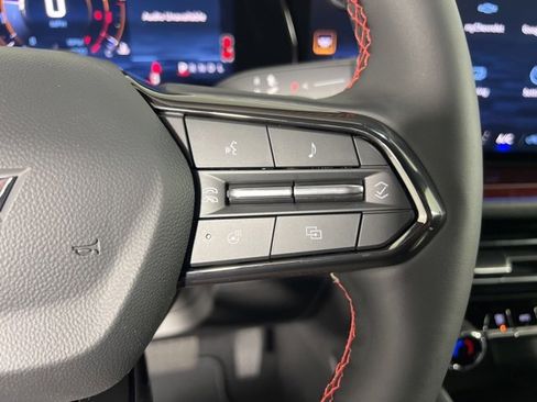 New 2026 Chevrolet Traverse RS image 17