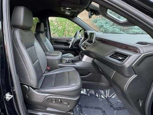 Used 2023 Chevrolet Tahoe LT w/ Luxury Package AWD/4WD image 36