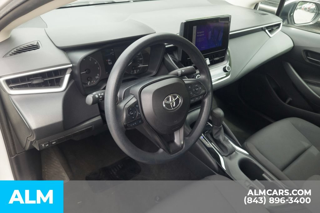 Used 2024 Toyota Corolla LE FWD image 14