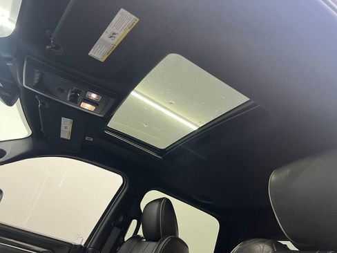 Used 2018 RAM 3500 Laramie Longhorn image 13