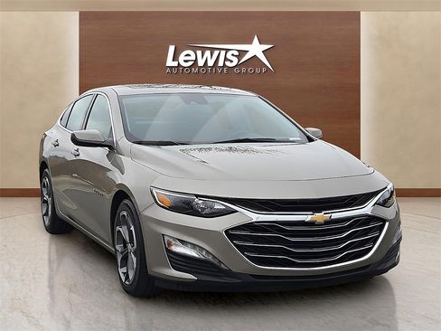Used 2024 Chevrolet Malibu LT image 6