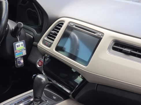Used 2016 Honda HR-V EX-L image 19