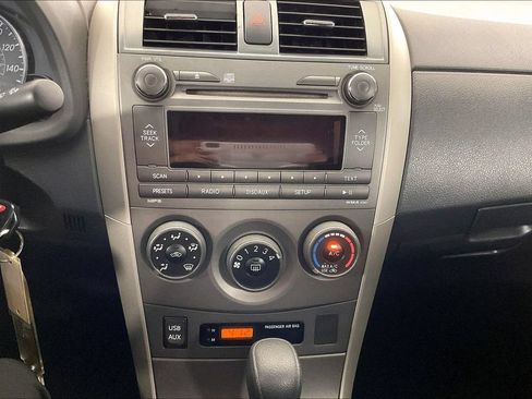 Used 2011 Toyota Corolla S FWD image 27