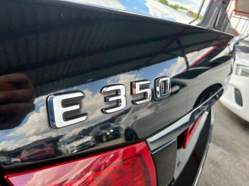 Used 2013 Mercedes-Benz E 350 Sedan image 22