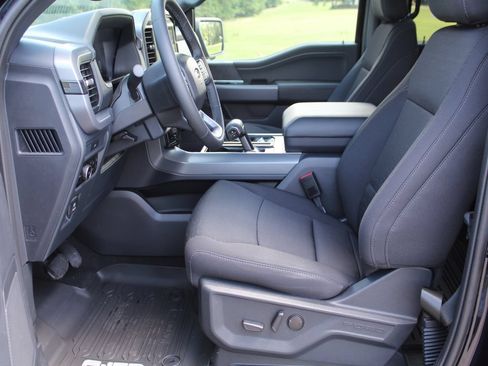 New 2026 Ford F150 XLT w/ Equipment Group 302A MID AWD/4WD image 10