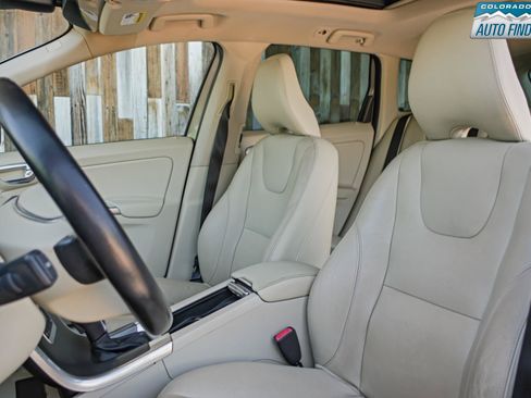Used 2015 Volvo XC60 T5 AWD/4WD image 12