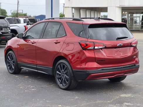 Used 2024 Chevrolet Equinox RS image 4