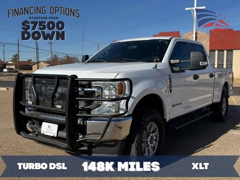 Used 2022 Ford F250 XLT image 1