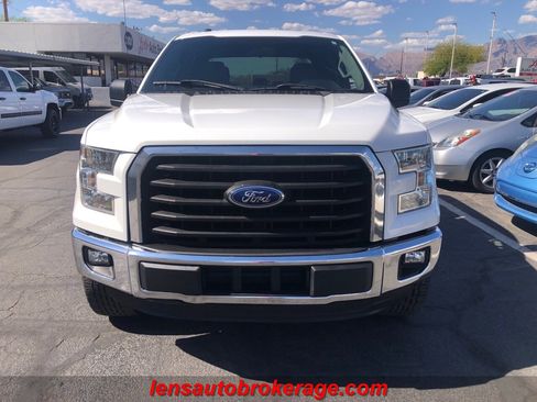 Used 2016 Ford F150 XLT RWD image 3
