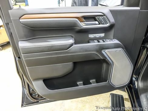 Used 2024 GMC Sierra 1500 Denali w/ Denali Reserve Package AWD/4WD image 23