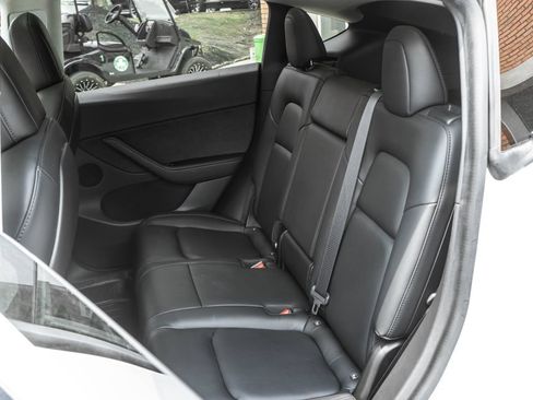 Used 2020 Tesla Model Y Long Range AWD/4WD image 22