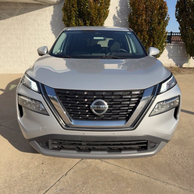 Used 2021 Nissan Rogue SV AWD/4WD image 9