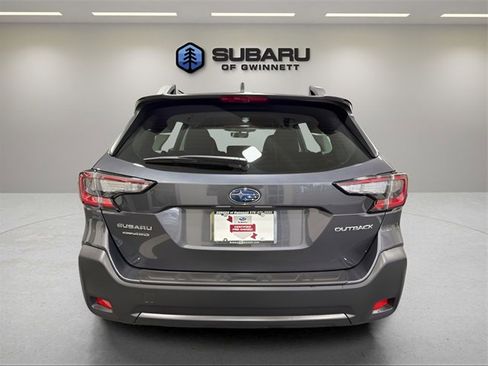 Certified 2025 Subaru Outback w/ Popular Package #1A image 4