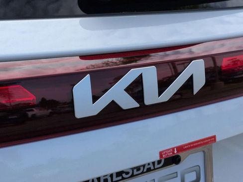 New 2026 Kia Seltos LX FWD image 32