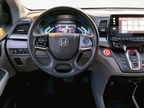 Used 2018 Honda Odyssey EX-L image 8