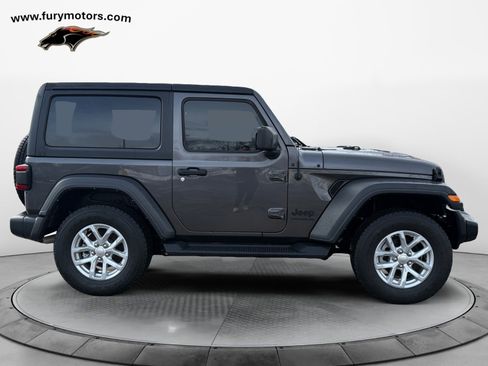 Used 2023 Jeep Wrangler Sport S image 2