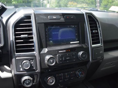 Used 2016 Ford F150 XLT w/ Equipment Group 302A Luxury AWD/4WD image 35