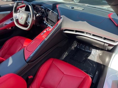 Used 2023 Chevrolet Corvette Stingray Preferred Cpe w/ Z51 Performance Package RWD image 21