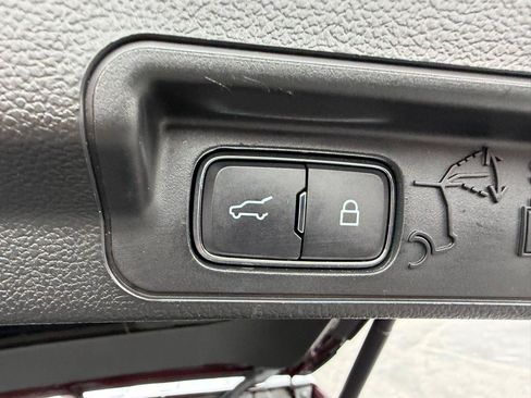 Used 2023 Ford Explorer XLT w/ Equipment Group 202A AWD/4WD image 7