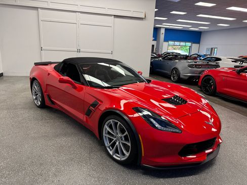 Used 2018 Chevrolet Corvette Grand Sport image 23