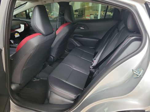 New 2026 Toyota Prius Plug-In Hybrid FWD image 10