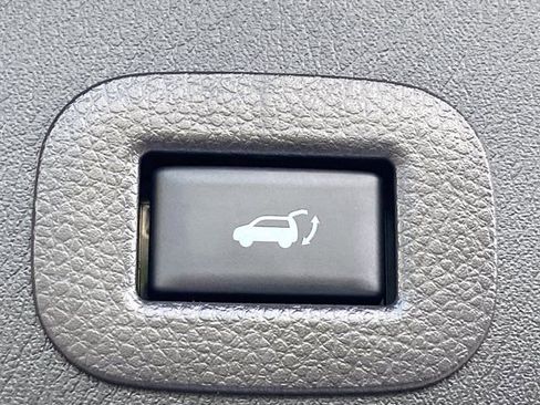 Used 2024 INFINITI QX80 Premium Select w/ Cargo Package AWD/4WD image 10