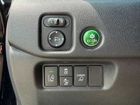 Certified 2025 Honda Ridgeline RTL image 16