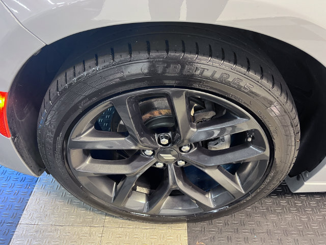 Used 2022 Dodge Charger SXT w/ Blacktop Package RWD image 8